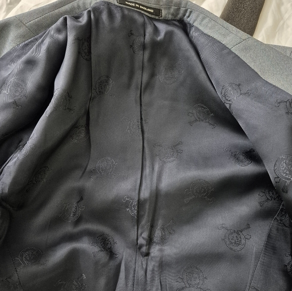 Luxury Equestrian-Style Blazer, Princess Seaming, Super-fine Wool, Lined XS Mint - Picture 6 of 9